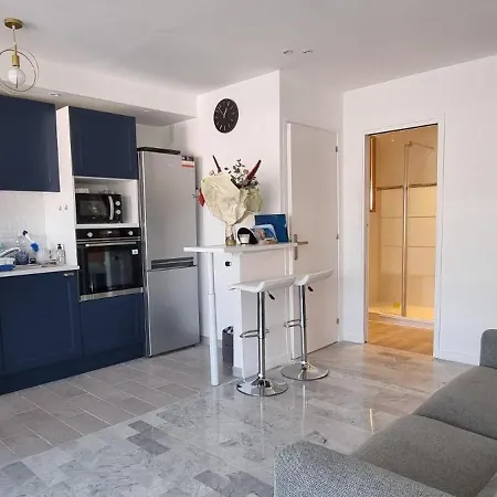 150m Des Plages 6 Couchages Parking Apartment Juan-les-Pins